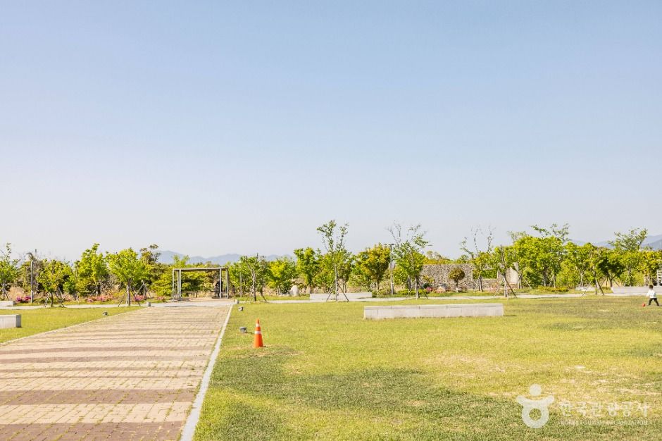 을숙도 공원 여행 추천 - 메고지고 을숙도 공원 여행 추천 - 메고지고