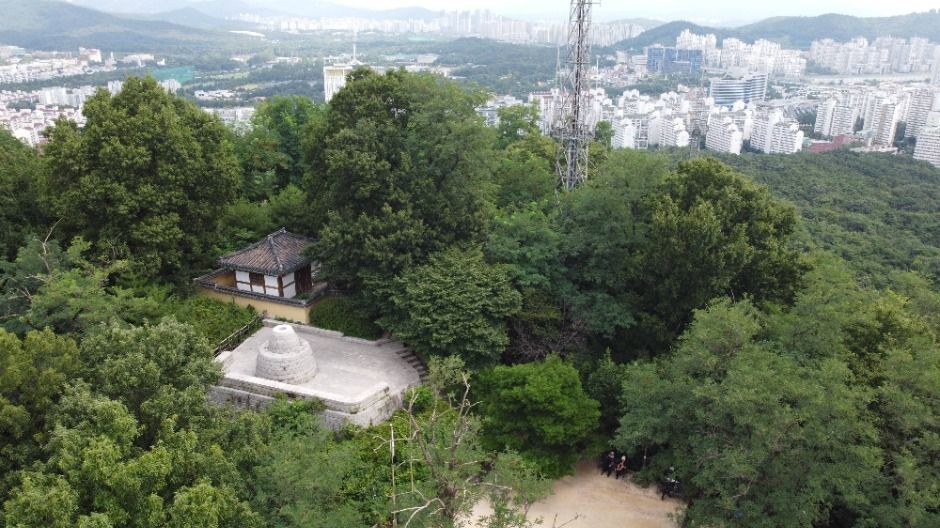 아차산 봉수대 터 여행 추천 - 메고지고 아차산 봉수대 터 여행 추천 - 메고지고