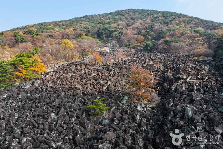 만어사 여행 추천 - 메고지고 만어사 여행 추천 - 메고지고