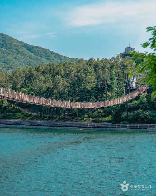 마장호수 출렁다리 여행 추천 - 메고지고 마장호수 출렁다리 여행 추천 - 메고지고