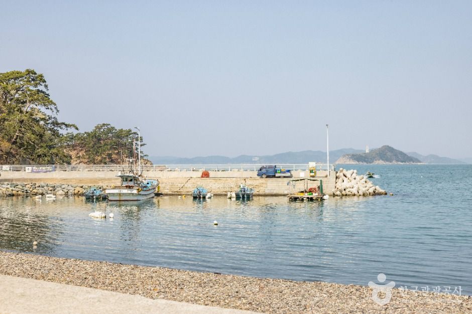 외양포항 여행 추천 - 메고지고