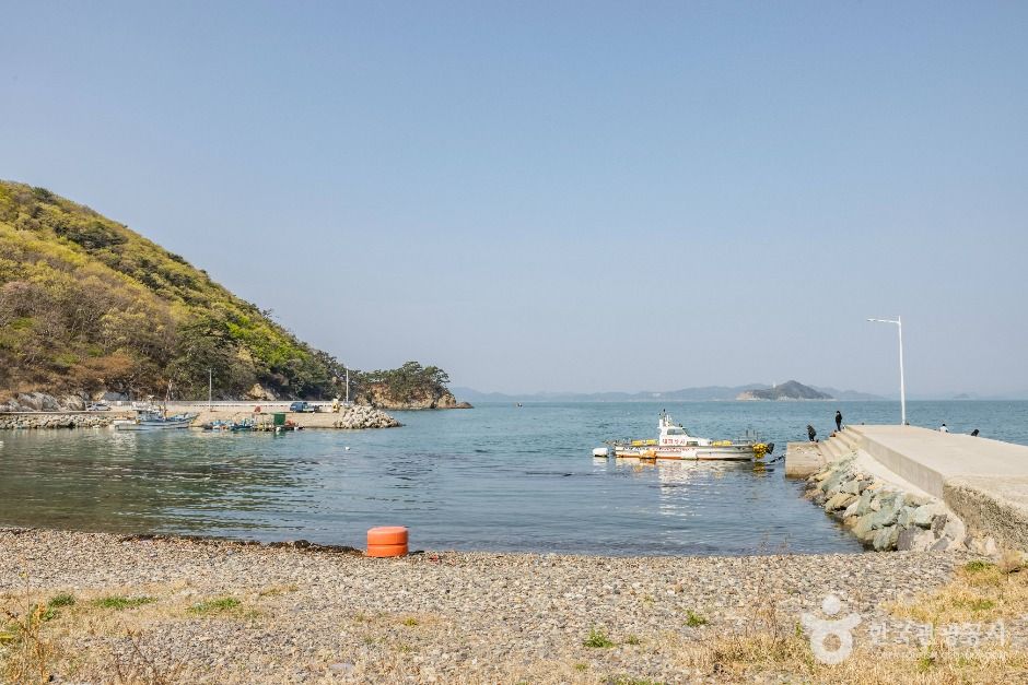 외양포항 여행 추천 - 메고지고
