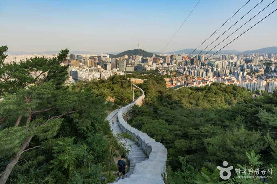 인왕산 여행 추천 - 메고지고 인왕산 여행 추천 - 메고지고