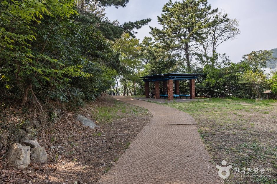 부산 에덴공원 여행 추천 - 메고지고 부산 에덴공원 여행 추천 - 메고지고