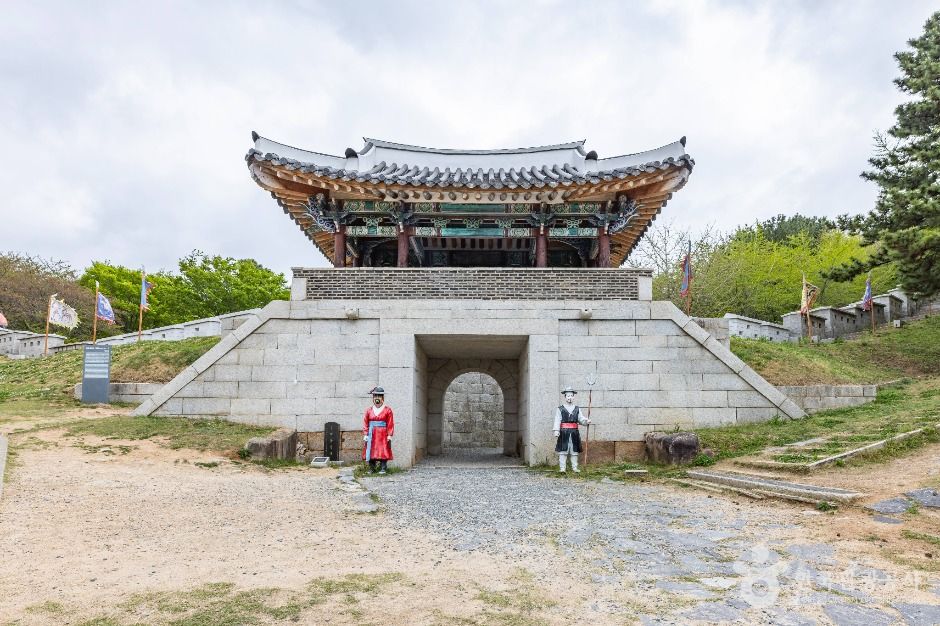 동래읍성지 여행 추천 - 메고지고 동래읍성지 여행 추천 - 메고지고