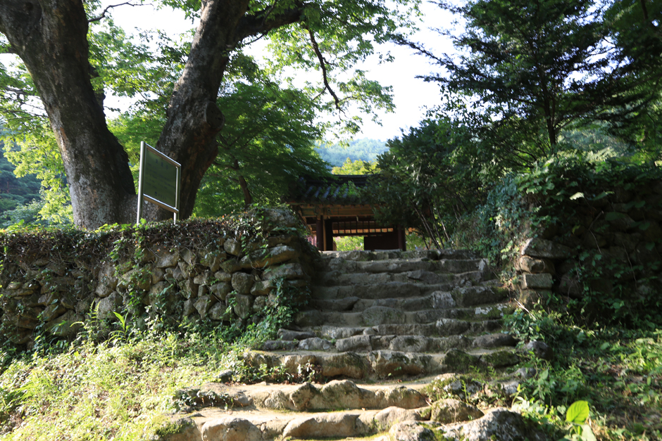 국사암(하동) 여행 추천 - 메고지고 국사암(하동) 여행 추천 - 메고지고