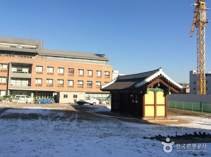 서울 경모궁지 여행 추천 - 메고지고