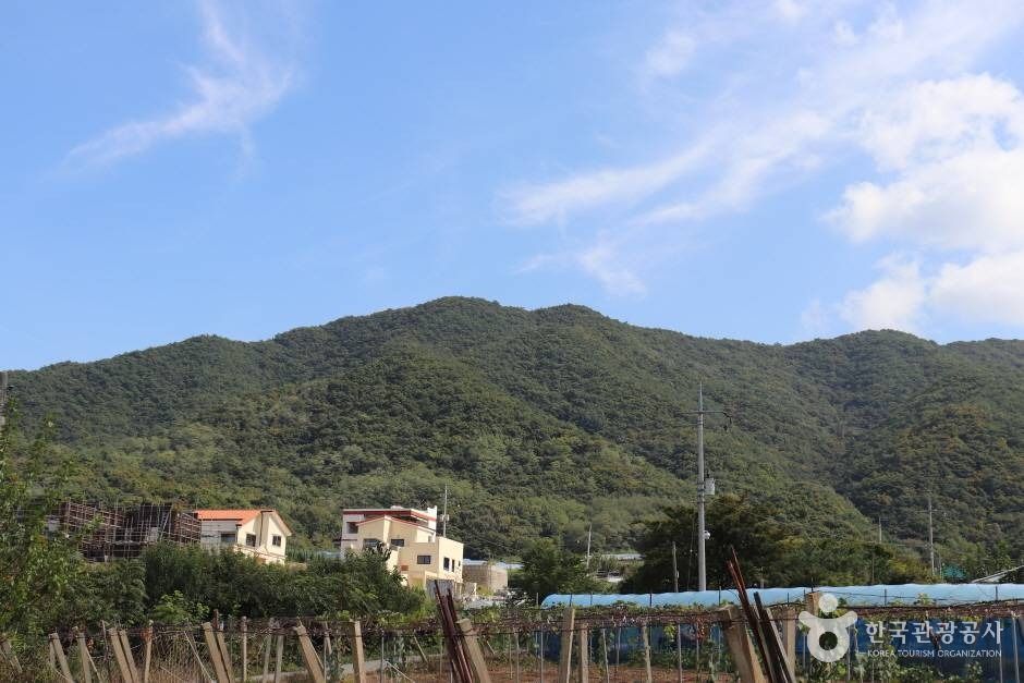 위례산과 위례성지 여행 추천 - 메고지고
