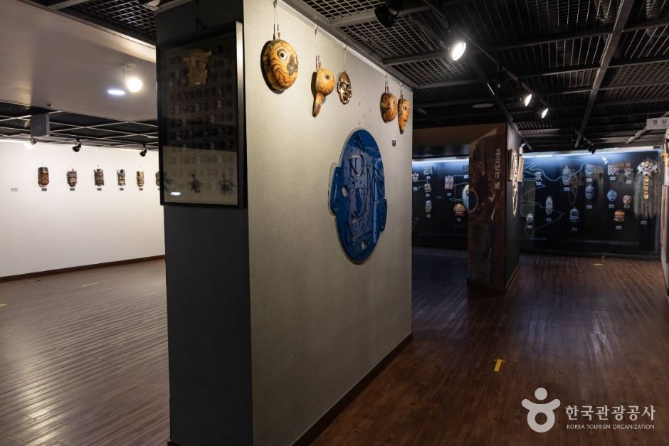 남해국제탈공연박물관 여행 추천 - 메고지고 남해국제탈공연박물관 여행 추천 - 메고지고