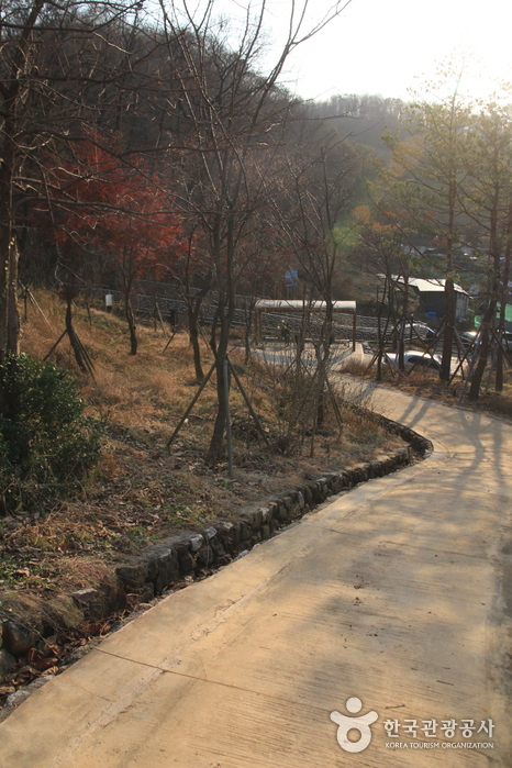 망우산(서울) 여행 추천 - 메고지고