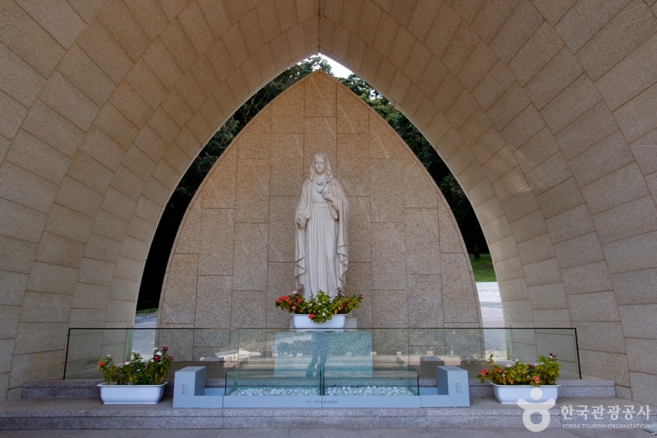 수리치골 성지 여행 추천 - 메고지고
