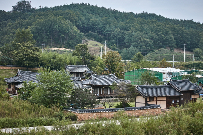 영주 괴헌고택 여행 추천 - 메고지고 영주 괴헌고택 여행 추천 - 메고지고