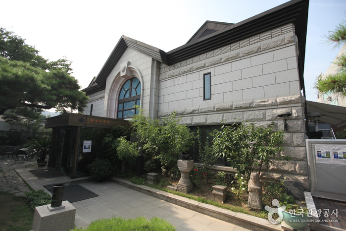 한벽원미술관 여행 추천 - 메고지고 한벽원미술관 여행 추천 - 메고지고