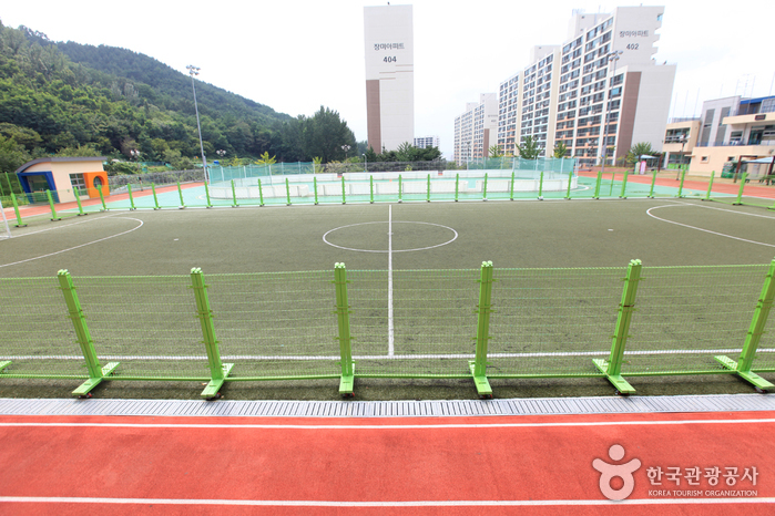 달서구청소년수련관 여행 추천 - 메고지고