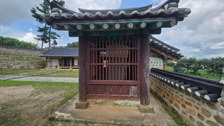 충렬사(강화) 여행 추천 - 메고지고