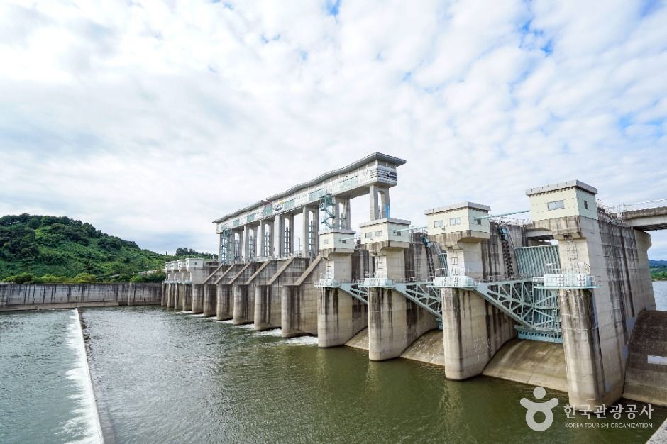 군남홍수조절지 두루미테마파크 여행 추천 - 메고지고 군남홍수조절지 두루미테마파크 여행 추천 - 메고지고