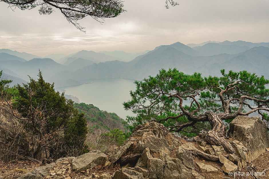 운암산(완주) 여행 추천 - 메고지고 운암산(완주) 여행 추천 - 메고지고