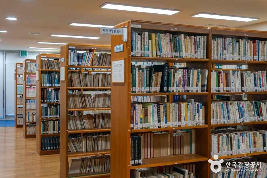 구상문학관 여행 추천 - 메고지고 구상문학관 여행 추천 - 메고지고