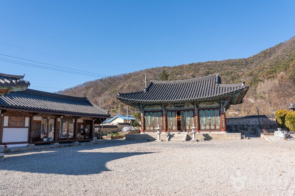 홍제사(밀양) 여행 추천 - 메고지고 홍제사(밀양) 여행 추천 - 메고지고