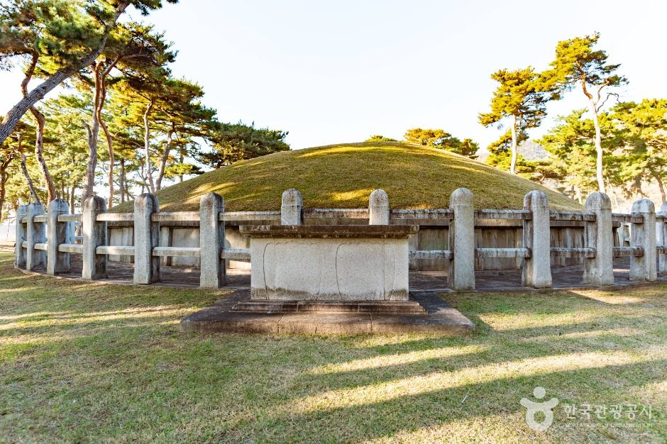 경주 헌덕왕릉 여행 추천 - 메고지고 경주 헌덕왕릉 여행 추천 - 메고지고