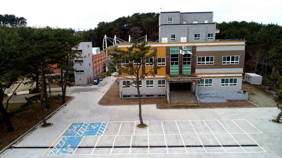 (사) 국가무형유산 고성오광대보존회 여행 추천 - 메고지고 (사) 국가무형유산 고성오광대보존회 여행 추천 - 메고지고