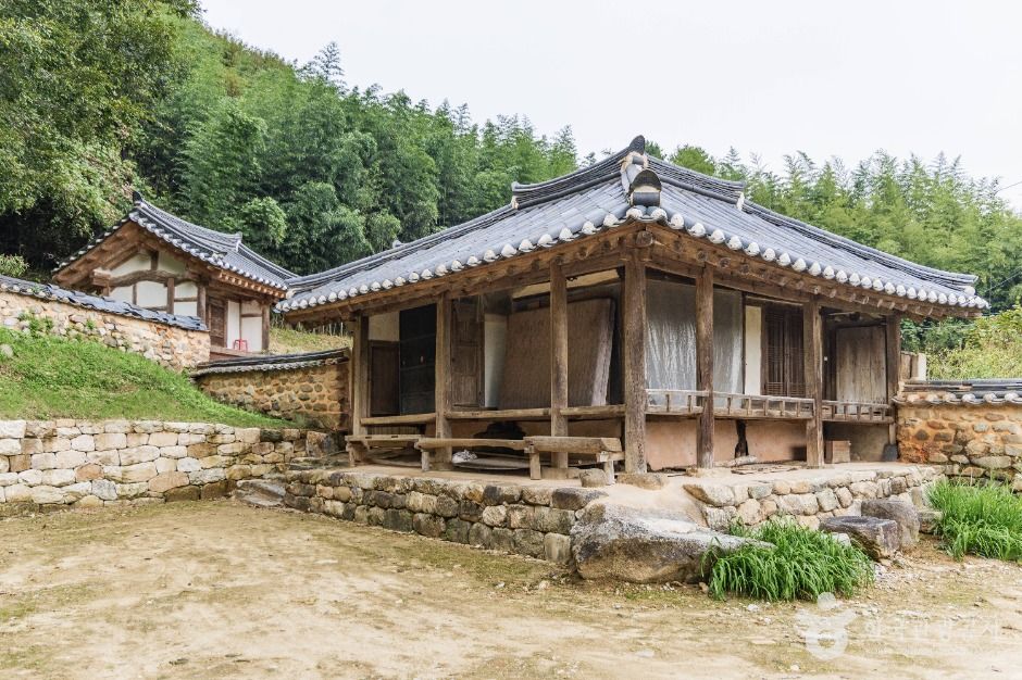 노동환가옥 여행 추천 - 메고지고 노동환가옥 여행 추천 - 메고지고