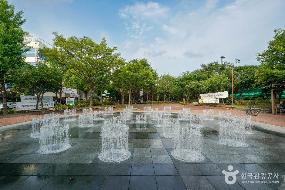 감삼못공원 여행 추천 - 메고지고 감삼못공원 여행 추천 - 메고지고