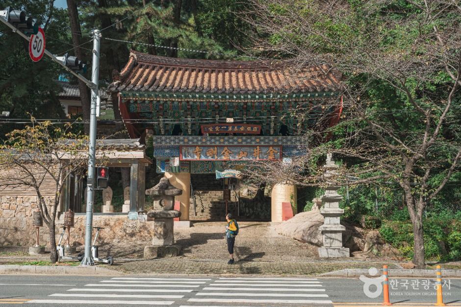 금강사(부산) 여행 추천 - 메고지고 금강사(부산) 여행 추천 - 메고지고