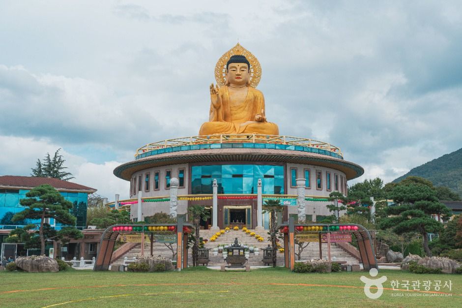 홍법사(부산) 여행 추천 - 메고지고 홍법사(부산) 여행 추천 - 메고지고