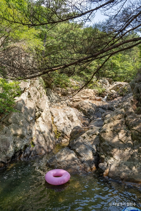 용추폭포 여행 추천 - 메고지고 용추폭포 여행 추천 - 메고지고