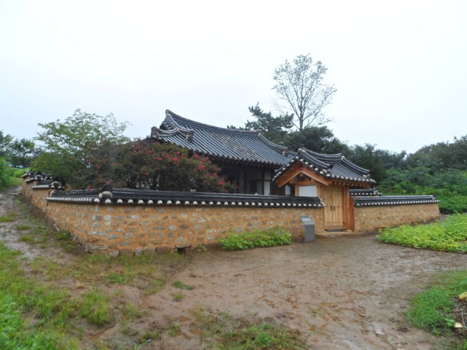 운산서원 여행 추천 - 메고지고 운산서원 여행 추천 - 메고지고
