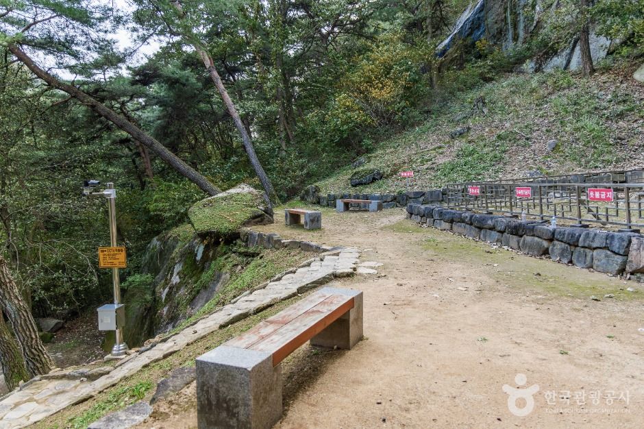 원풍리 마애불병좌상 여행 추천 - 메고지고 원풍리 마애불병좌상 여행 추천 - 메고지고