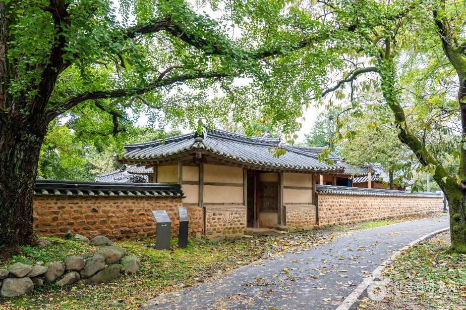 신경섭 전통가옥 여행 추천 - 메고지고 신경섭 전통가옥 여행 추천 - 메고지고