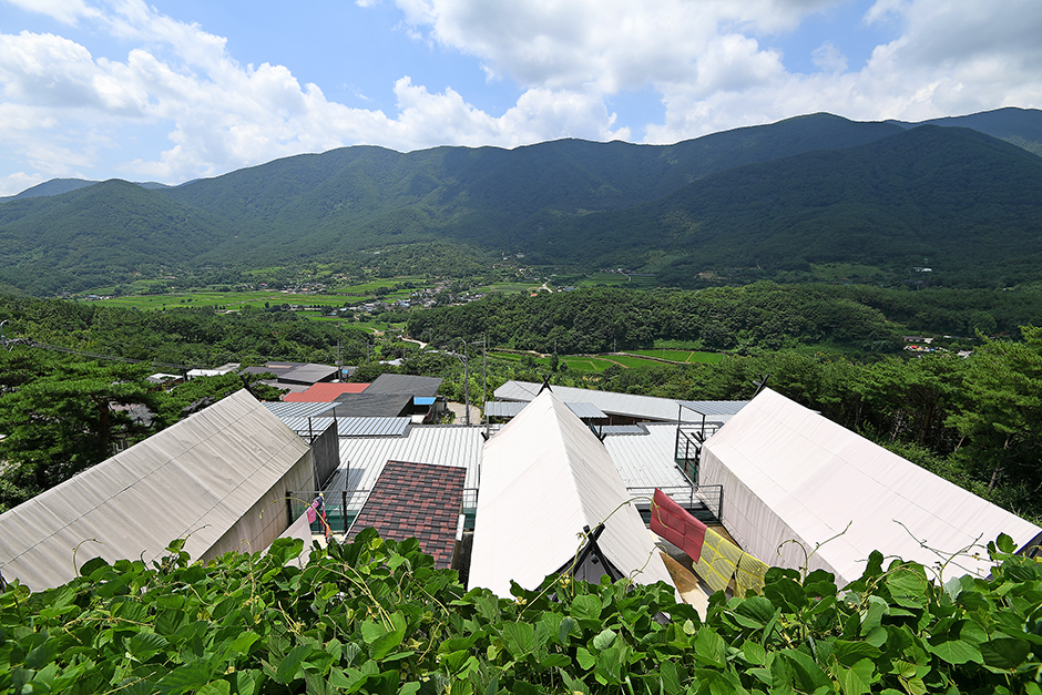 지리산 노을 펜션 여행 추천 - 메고지고 지리산 노을 펜션 여행 추천 - 메고지고