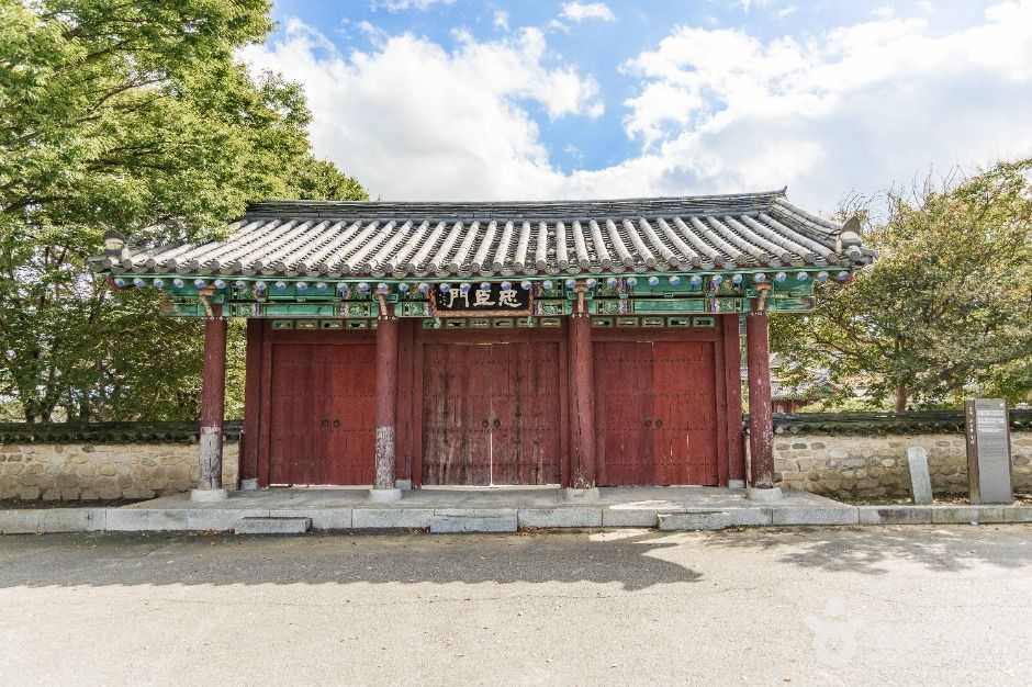 삼세오충렬사 여행 추천 - 메고지고