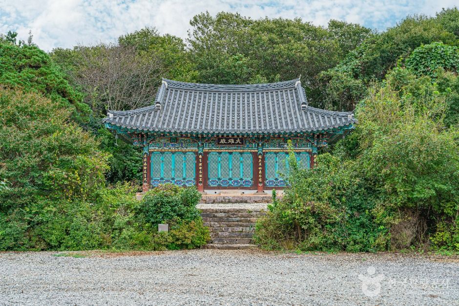 용화사(고창) 여행 추천 - 메고지고