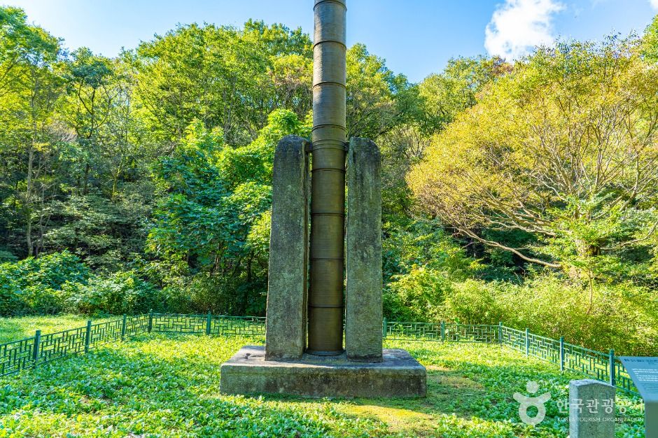 공주 갑사 철당간 여행 추천 - 메고지고