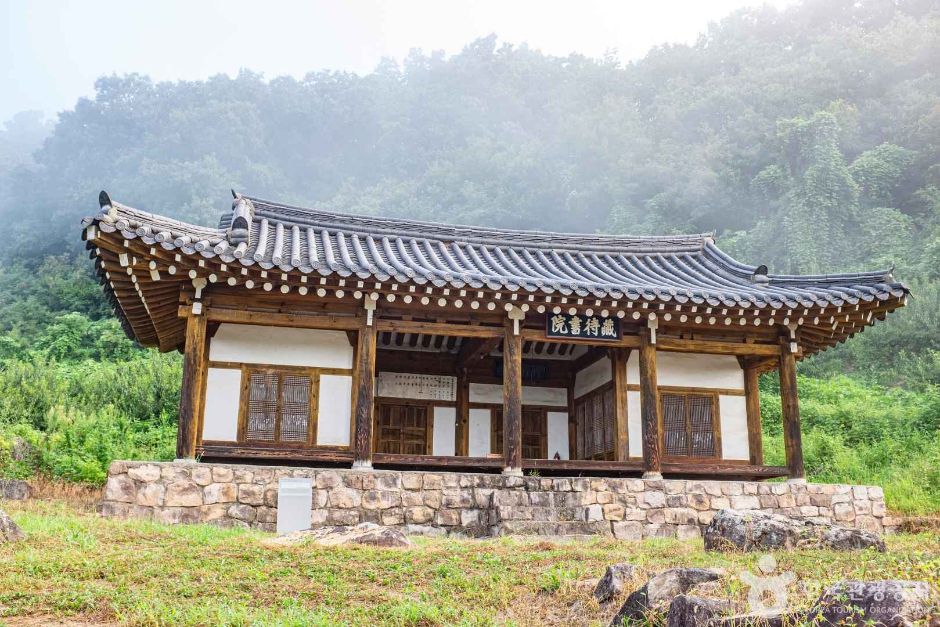 장대서원 여행 추천 - 메고지고 장대서원 여행 추천 - 메고지고