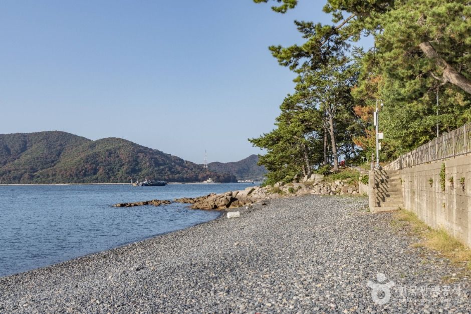 봉암해수욕장 여행 추천 - 메고지고 봉암해수욕장 여행 추천 - 메고지고