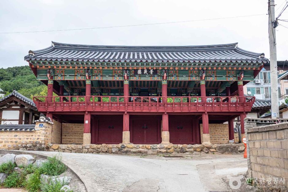 청송향교 여행 추천 - 메고지고 청송향교 여행 추천 - 메고지고