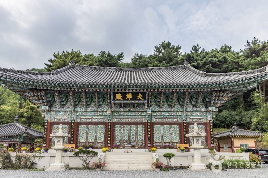 법흥사(남해) 여행 추천 - 메고지고 법흥사(남해) 여행 추천 - 메고지고