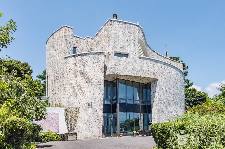 왈종미술관 여행 추천 - 메고지고 왈종미술관 여행 추천 - 메고지고