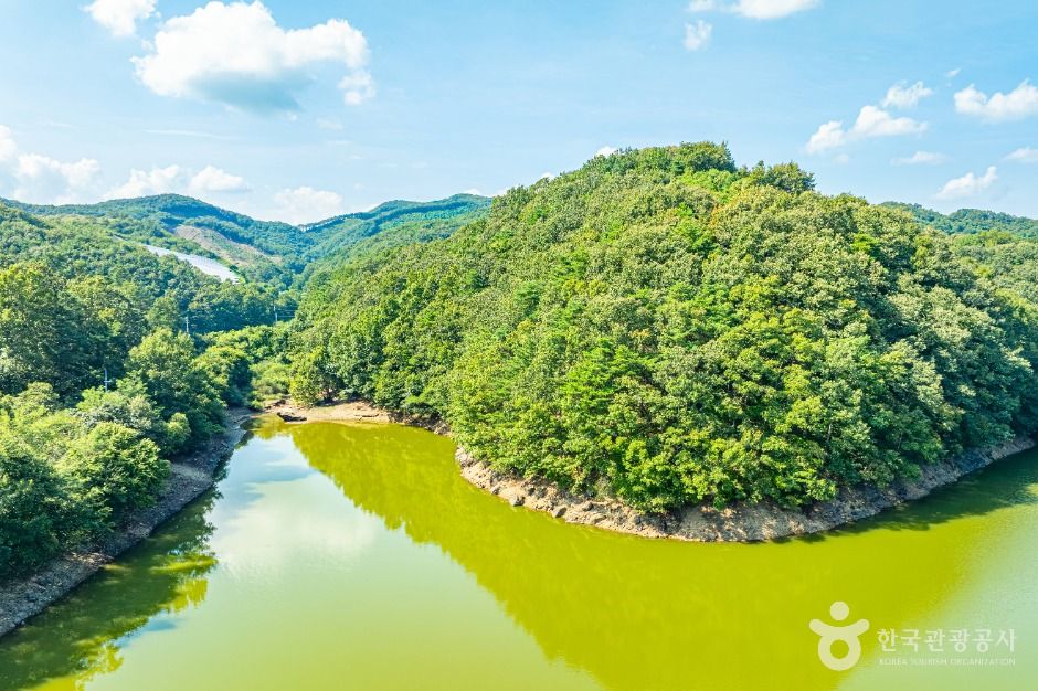 기산저수지(공주) 여행 추천 - 메고지고