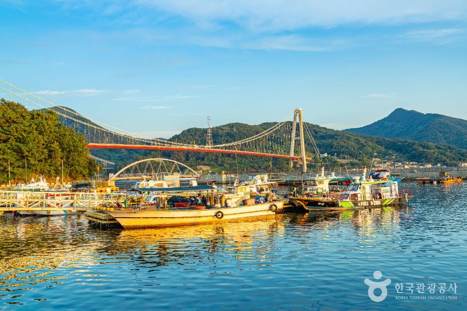 노량항 여행 추천 - 메고지고 노량항 여행 추천 - 메고지고