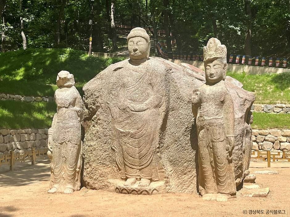 경주 굴불사지 석조사면불상 여행 추천 - 메고지고 경주 굴불사지 석조사면불상 여행 추천 - 메고지고
