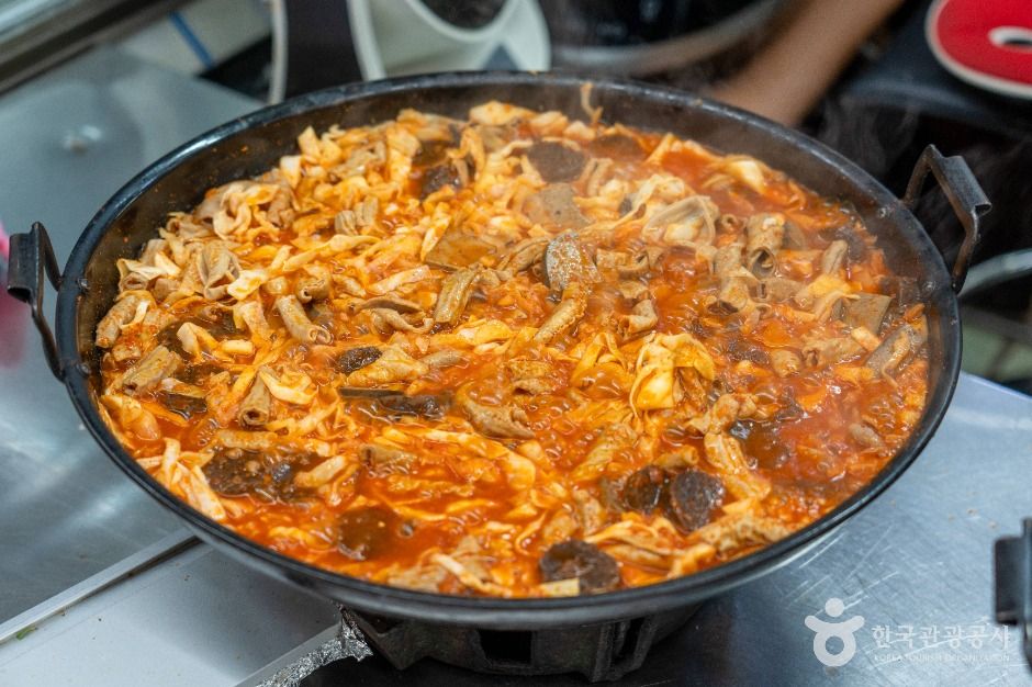 안양중앙시장 곱창골목 여행 추천 - 메고지고 안양중앙시장 곱창골목 여행 추천 - 메고지고