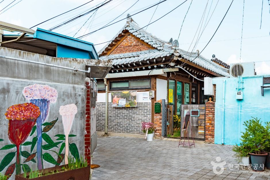 서학동사진미술관 여행 추천 - 메고지고 서학동사진미술관 여행 추천 - 메고지고
