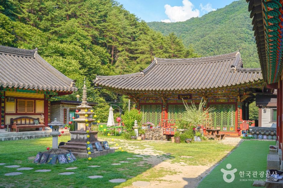 문수암(산청) 여행 추천 - 메고지고 문수암(산청) 여행 추천 - 메고지고
