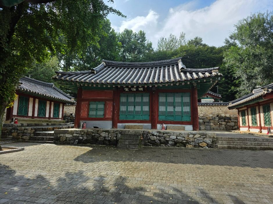 교하향교 여행 추천 - 메고지고