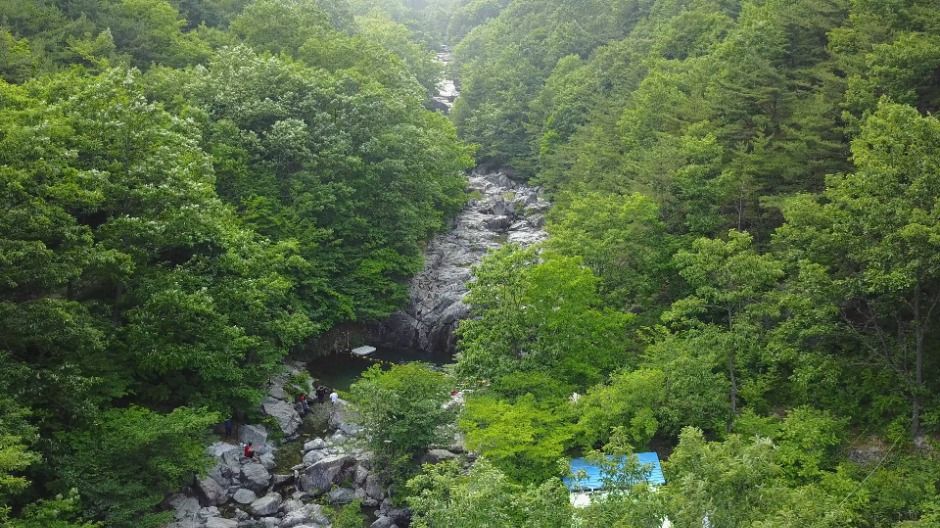 백운동계곡(산청) 여행 추천 - 메고지고